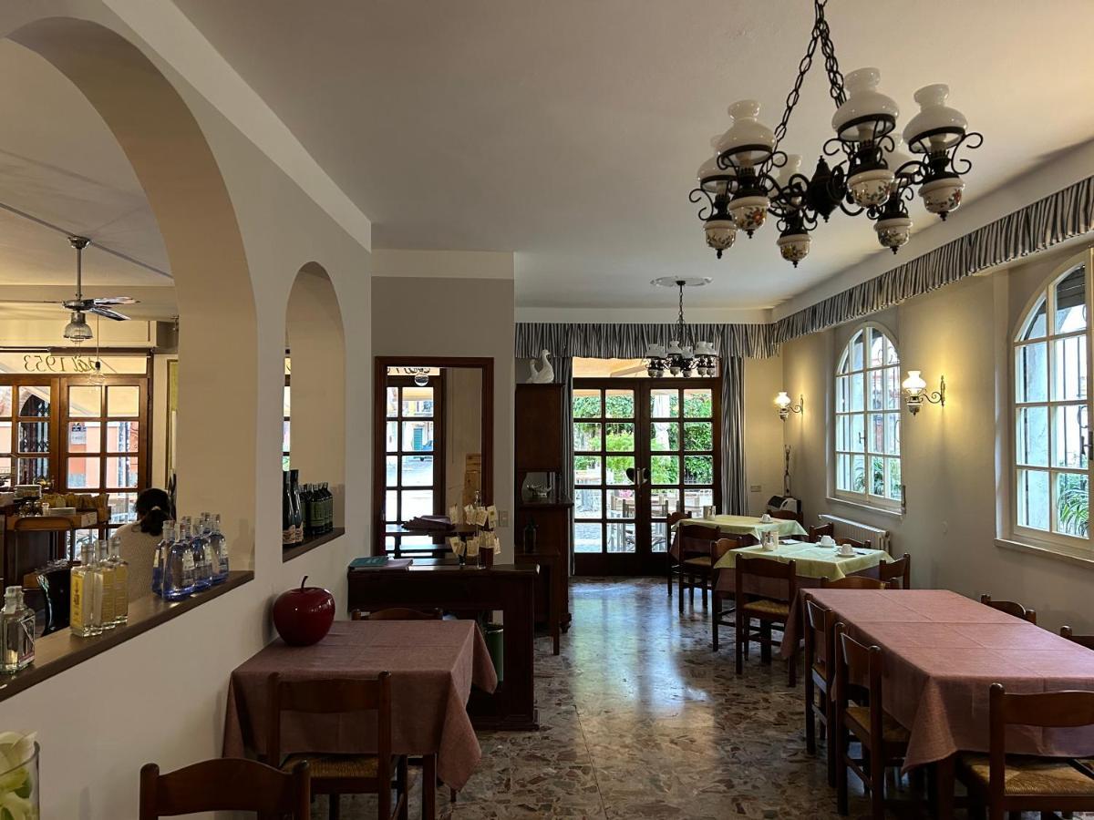 Albergo Da Pina Lazise Exterior foto